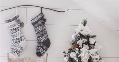 Christmas fireplace stockings quilt block pattern. How Do I Hang Stockings Without a Fireplace? | POPSUGAR ...
