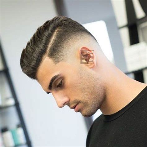 Also, the combover effect lets you push your hair to one preferred side. 45 Best Short Haircuts For Men (2020 Guide) | Low skin ...