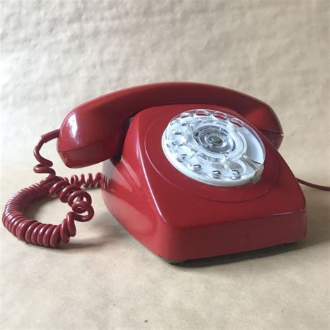 Vintage 1980s Red Rotary Dial Telephone Stc Pmg 802 Home Phones