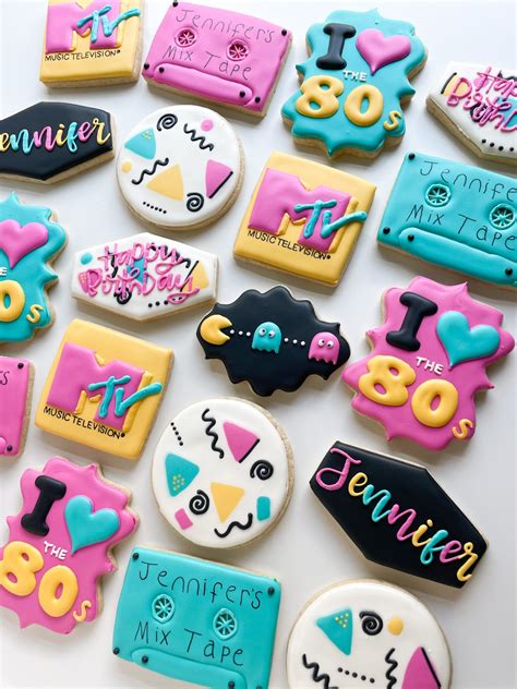 Flora | Elevated Garden Glamour