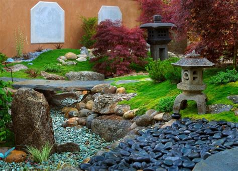 See how an enclosed backyard in d.c. 18+ Moss Garden Designs, Ideas | Design Trends - Premium ...