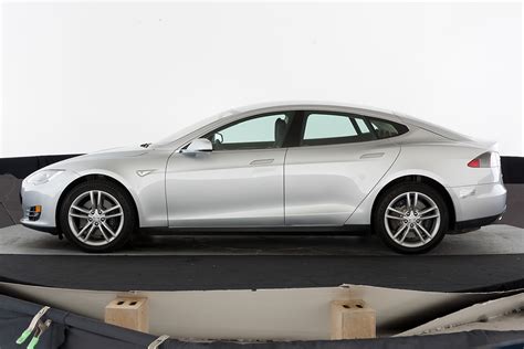 Tesla S85 On Behance