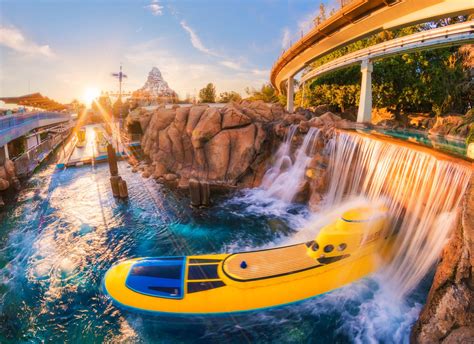 Top 10 Disneyland Attractions Disney Tourist Blog