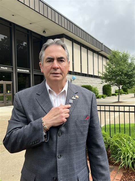 Mayor Sarno pays his Respect to Honor the Memory and Sacrifice of