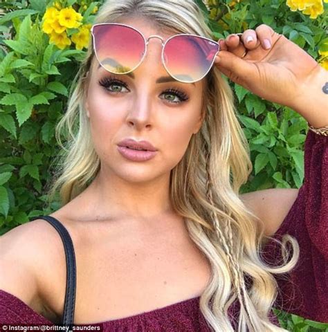 Brittney Lee Saunders Reveals Why Shes Getting A Boob Job Daily Mail Online