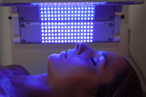 Blue Light Photodynamic Therapy Reviews Shelly Lighting