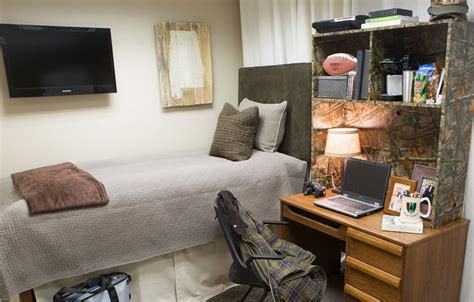 the man s guide to decorating a dorm room in 6 easy steps dorm decor