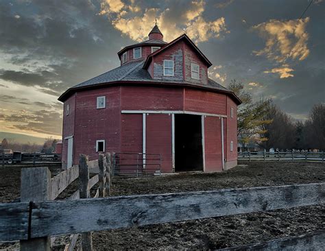 Round Barn 75 Anderson Indiana Photograph By Steve Gass