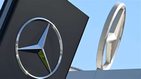 Mercedes Chef kündigt Investitionen in Elektro Sparte an