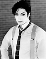 MJ as Charlie Chaplin | Michael jackson sorriso, Papel de parede do ...