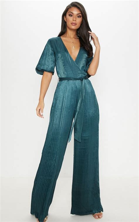 emerald green pleated jumpsuit prettylittlething aus wide leg jumpsuit pleated jumpsuit