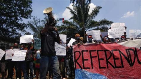 Mahasiswa Papua Gelar Aksi Di Bandung Desak Segera Referendum