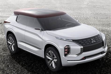 With a bold front grille and. 2021 Mitsubishi Outlander - MS+ BLOG