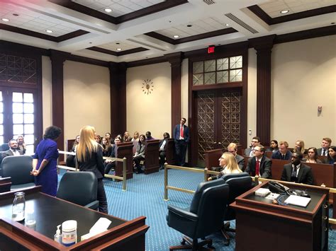 First District Court of Appeals Welcomes Local Interns at Oral