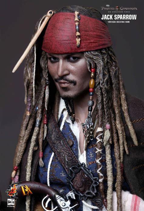 Hot Toys Pirates Of The Caribbean On Stranger Tides Captain Jack Sparrow Th Scale