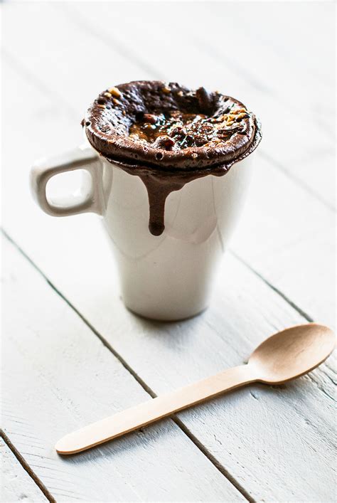 Mug Cake Chocolat La Recette Facile Et Rapide Lilie Bakery