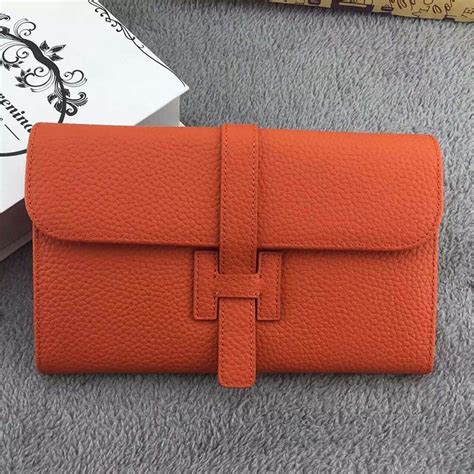 Moreover, it also has a nowadays, women wallet brands are mushrooming every year. Designer Wallets Women Luxury Brand Genuine Leather Wallet ...