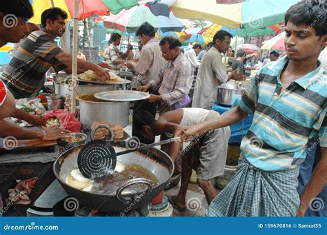 Delicious Street Food Of Kolkata Editorial Photo Image Of Tasty Economy 159670816