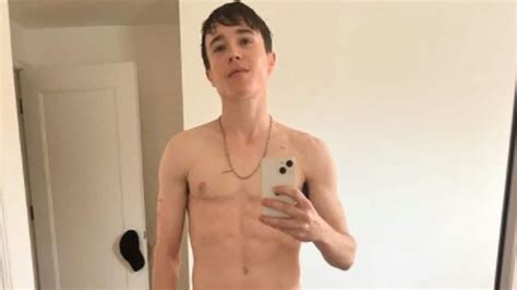 Juno Star Elliot Page Poses Shirtless In Mirror Selfie Jokes He S