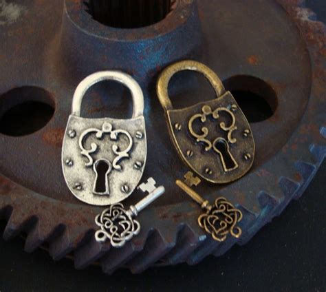 Steampunk Lock And Key Padlock Victorian Style Jewelry Etsy