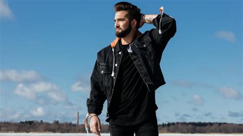 Изучайте релизы kendji girac на discogs. Chanson Kendji Girac cherche à «explorer de nouveaux univers»