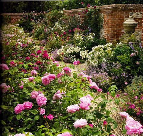 English Rose Garden Design
