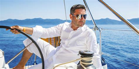 The Rules Of Sophisticated Summer Boating For Hosts And Guests