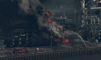 Refinery Gifs Find Share On Giphy