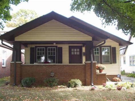 1927 Craftsman Bungalow In Indianapolis Indiana