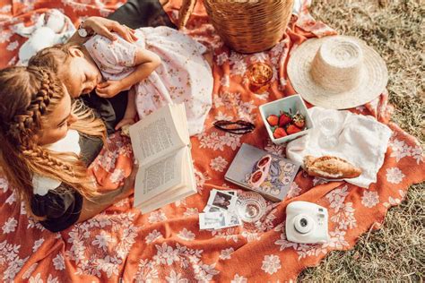 How To Plan A Picnic In 5 Easy Steps Everythingmom