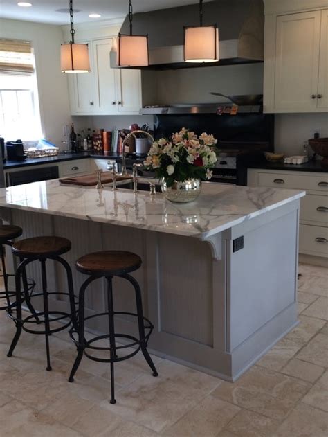 Proactive cleaning and routine care is the best way to keep your white kitchen cabinets gleaming. What's the Best Way to Clean Your White Kitchen Cabinets ...