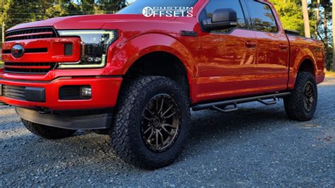 Rough Country 4 Suspension Lifts For 2015 19 Ford F 150 5553