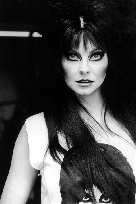 Retrogasm Elvira Dark Beauty Cassandra Peterson Beauty