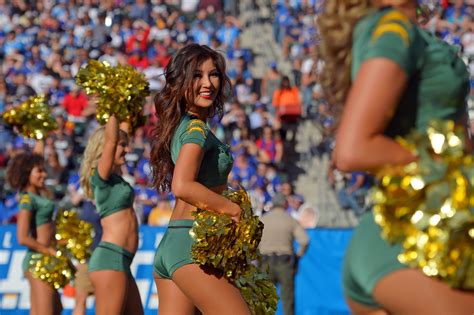 Best Of 2017 Nfl Cheerleaders Week 11 Ultimate Cheerleaders