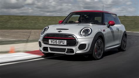 Mini Hatchback Review And Buying Guide Best Deals And Prices Buyacar
