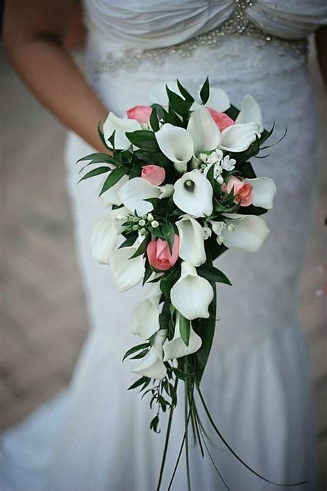Beautiful Calla Lily Cascading Bridal Bouquet You Should Try