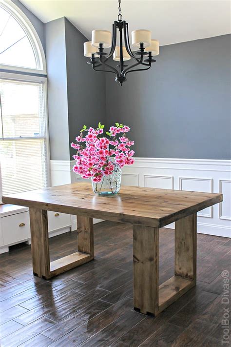 See how to make this fast and fabulous 10 minute decor idea for your home! 20 Gorgeous DIY Dining Table Ideas and Plans - The House of Wood