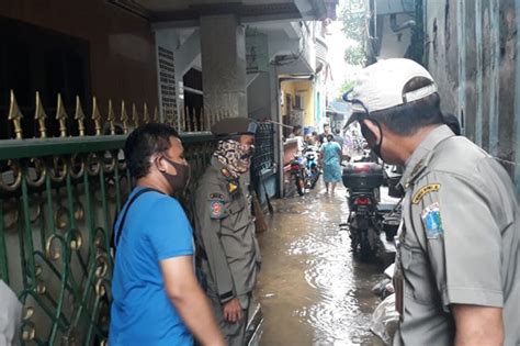 Mulai Surut Banjir Di Kabupaten Bekasi Menyisakan Kecamatan