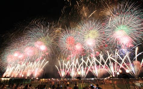 Nagaoka Fireworks Festival Travel Japan Japan National Tourism