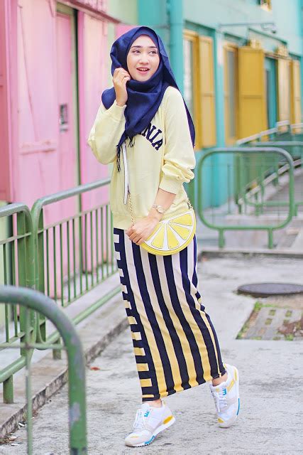 Hijab Style Ala Dian Pelangi Most Famous Hijab Designer From