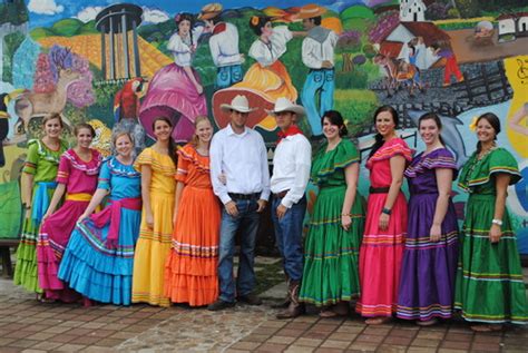 Honduras Culture Clothing Goimages Heat