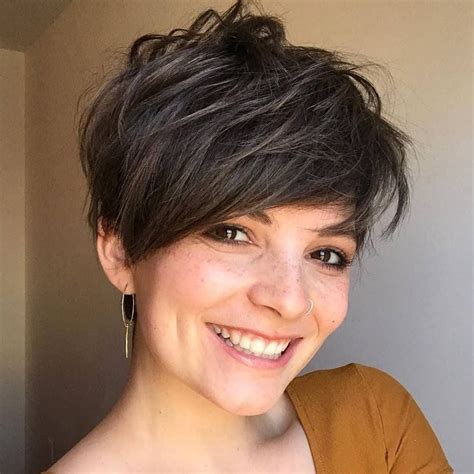 Stylish Pixie Haircuts For Women New Short Pixie