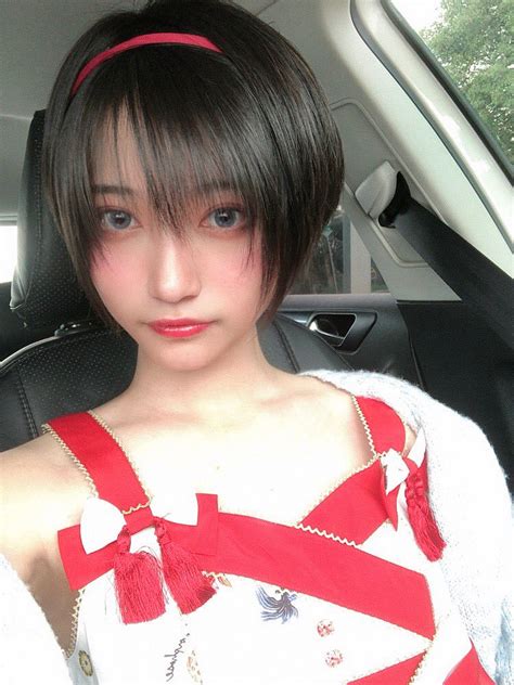 帅嘤嘤 On Twitter Beautiful Japanese Girl Girl Short Hair Cute Japanese Girl