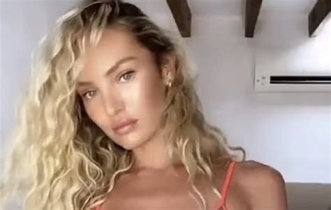 Candice Swanepoel Shows Off Her Curves Rocking A Bikini
