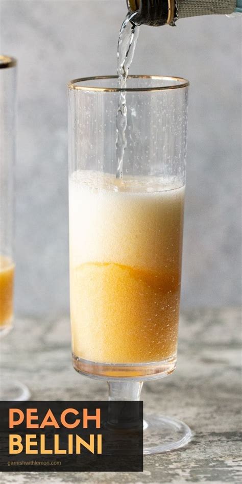 Peach Bellinis Are A Classic Italian Cocktail Often Served At Brunch Our Easy 4 Ingredient