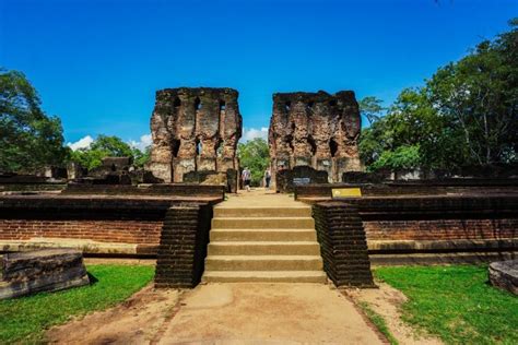 Exploring The Ancient City Of Polonnaruwa By Bicycle Kat Is Travelling