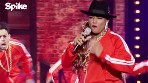 Queen Latifah Sings Lip Sync Battle Host Ll Cool Js Rock The Bells