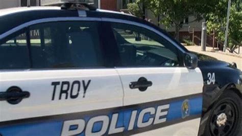 Update 2 Dead 3 Injured After Saturday Shooting In Troy
