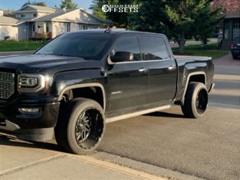 2018 Gmc Sierra 1500 With 22x14 76 Fuel Triton And 30545r22 Nitto