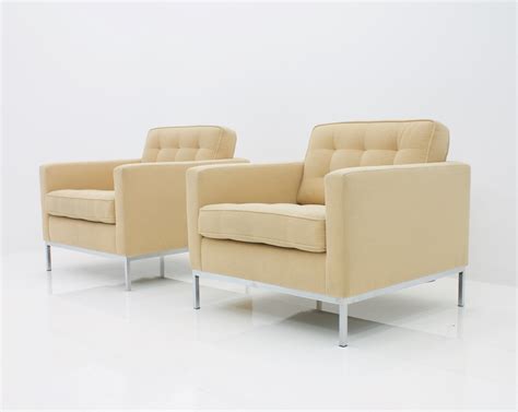 Florence Knoll Lounge Chairs For Knoll International 82882